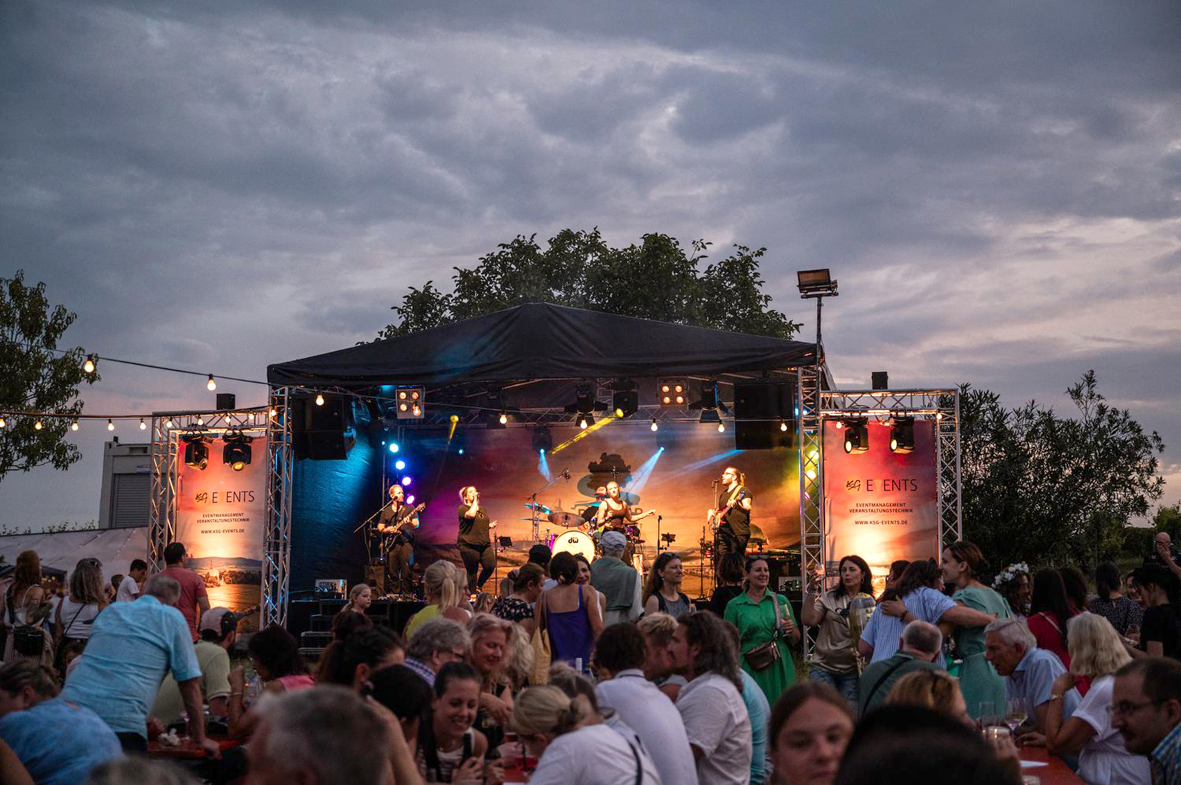 20250719 Binger Sommernacht_KSG Events Kopie Nochmal abrocken. Foto: Jehavo/AdobeStock